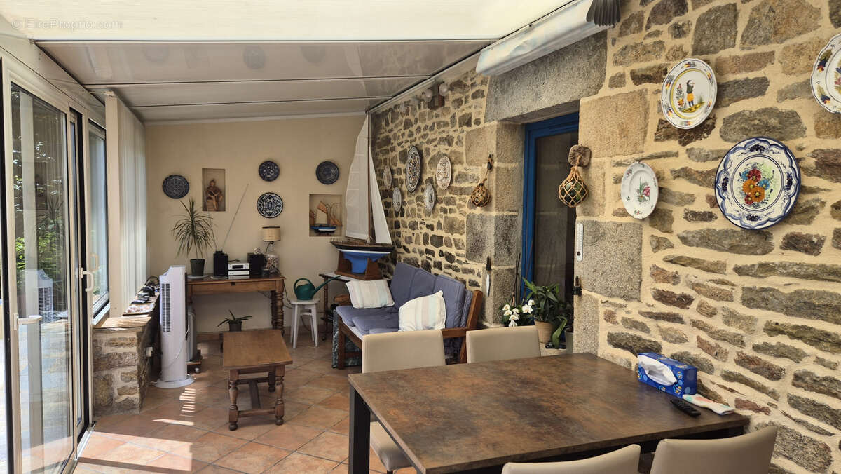 Maison à CLOHARS-CARNOET