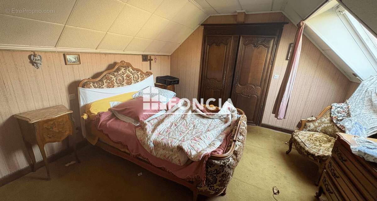 Maison à CONNERRE