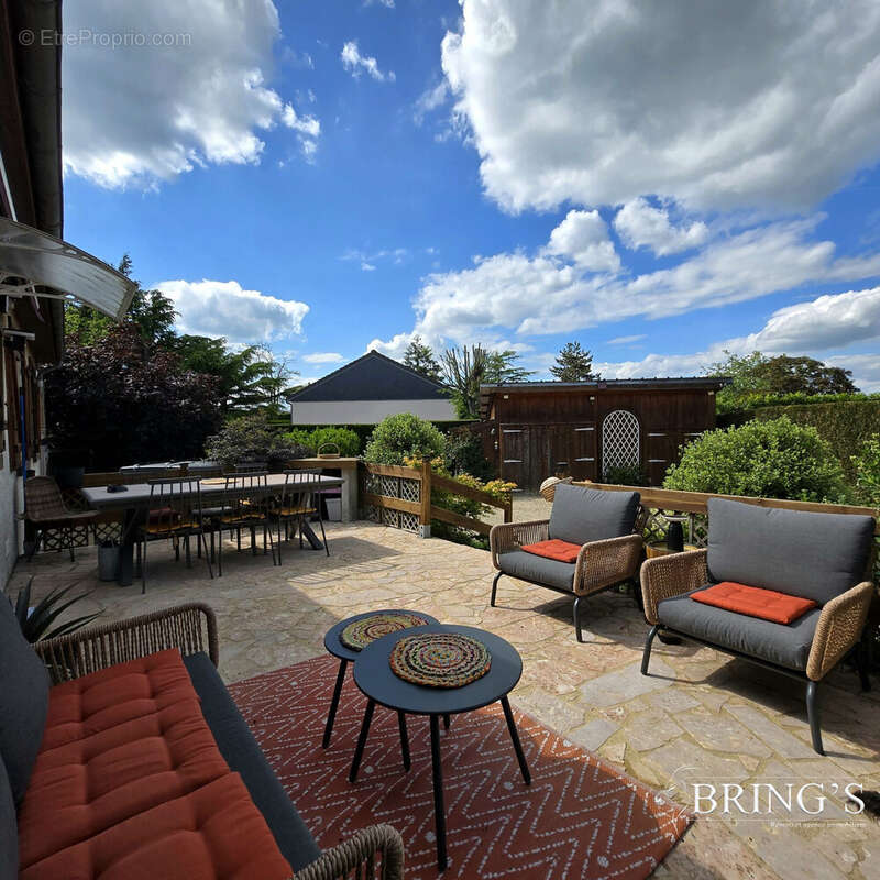 Maison 104 m² à Saint-Lubin-Des-Joncherets  - photo 4