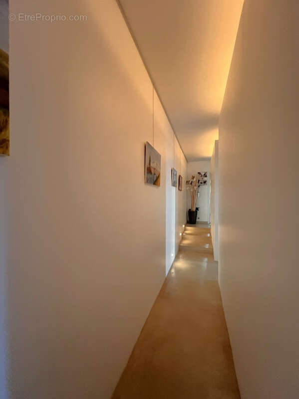 Maison à BELLEGARDE