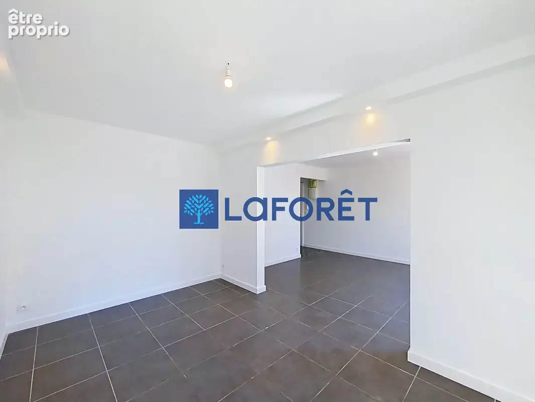 Appartement La Garde 5 pièces  83 m² - photo 4