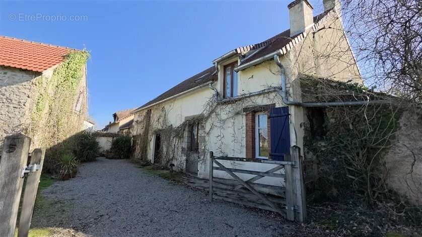 Charmante maison de hameau à vendre - Lussac-les-Églises 87 - photo 3