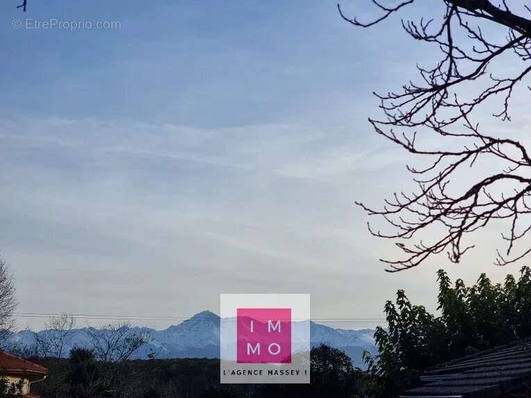 Maison à SARROUILLES