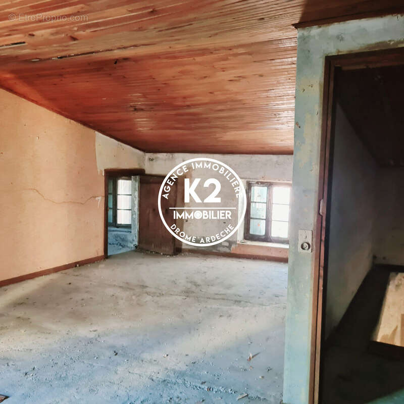 Appartement à SAUZET