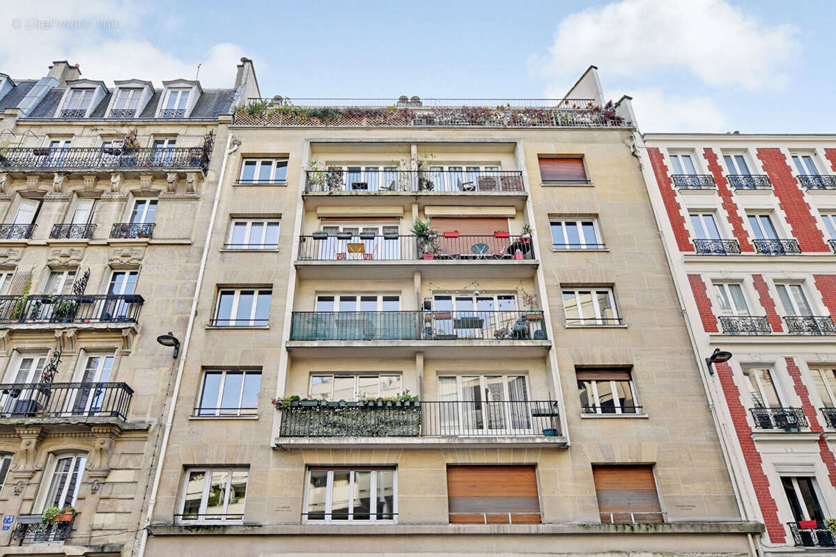 Appartement à PARIS-18E