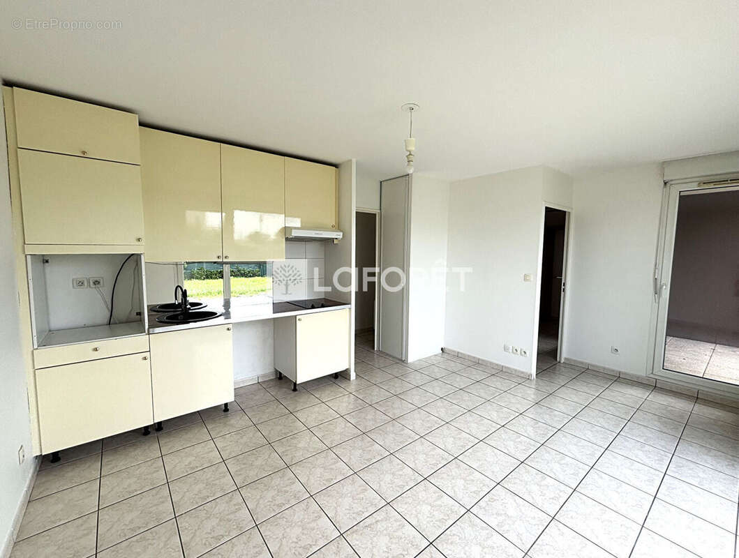 Appartement à MEYZIEU