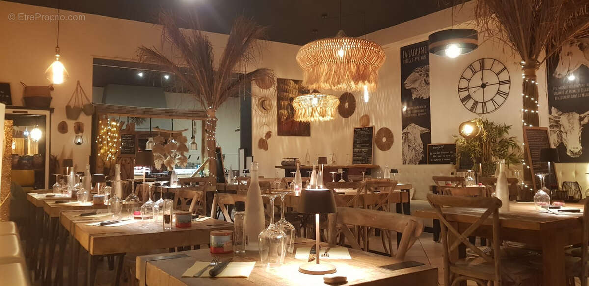 Vente fonds de commerce bar-restaurant Saint Affrique - photo 3