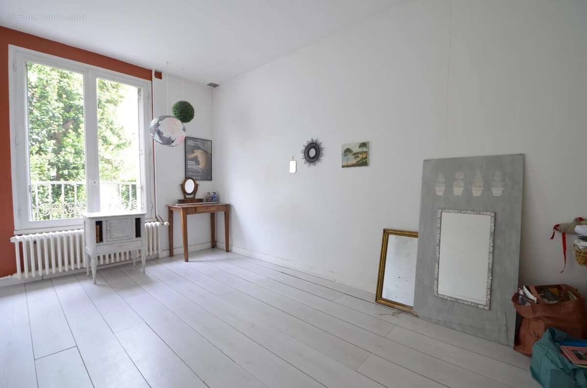 Maison à BOUGIVAL