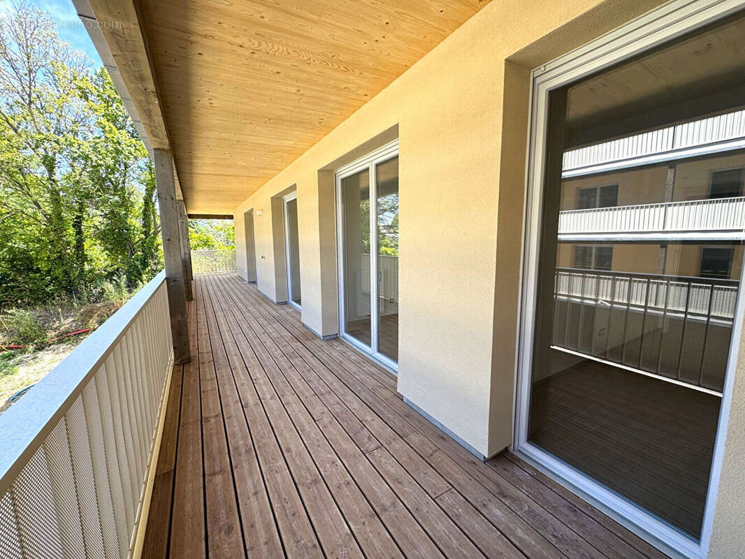 Appartement à RAMONVILLE-SAINT-AGNE