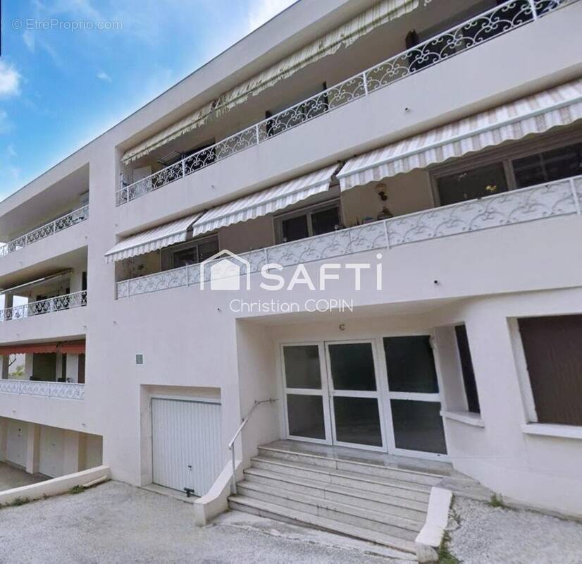 Photo 1 - Appartement à TOULON
