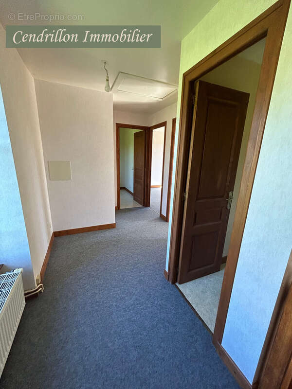 Maison à MONTBOUCHER