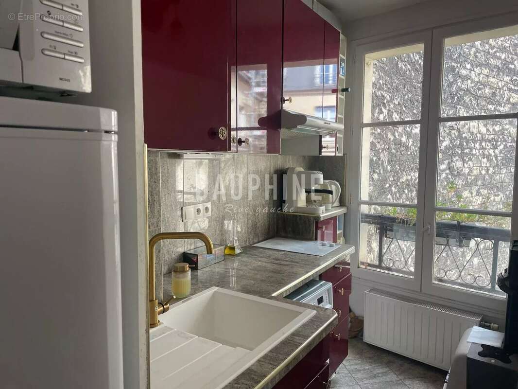 Appartement à PARIS-6E