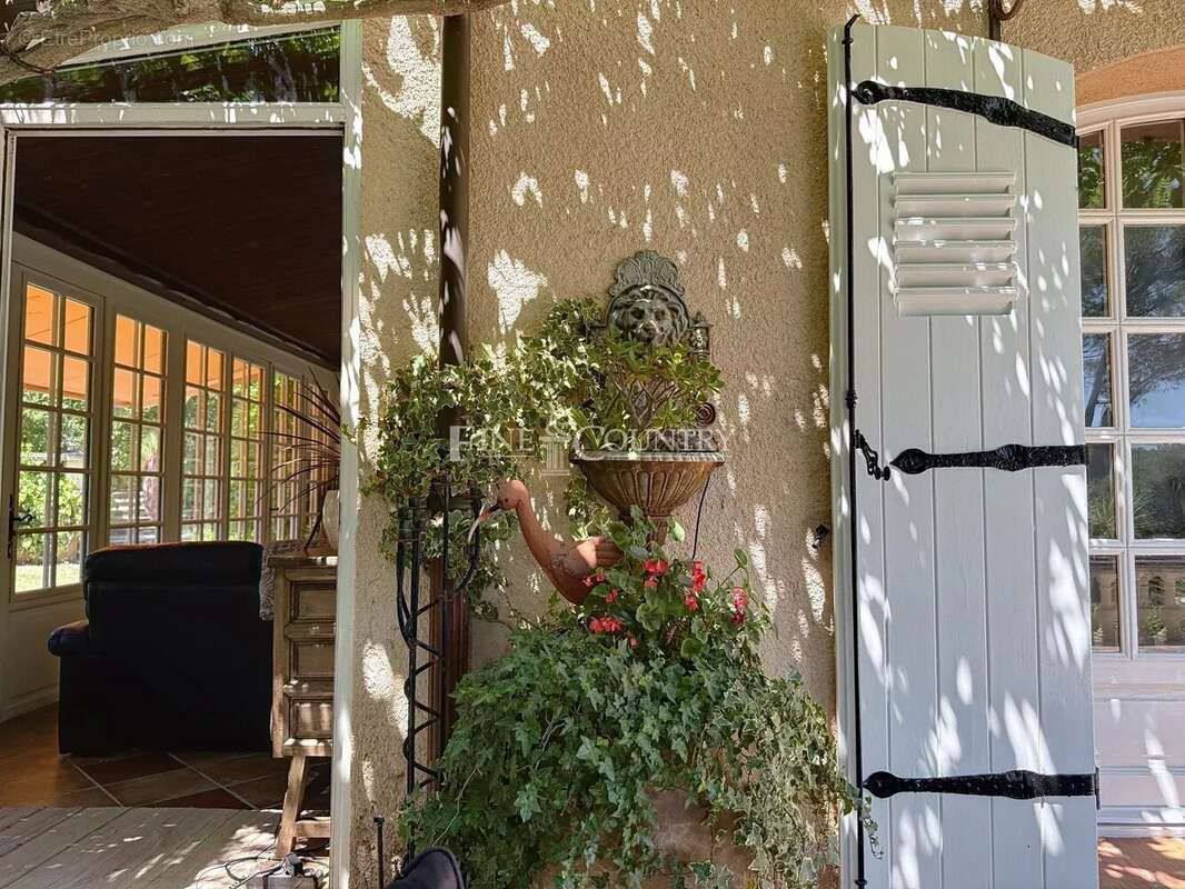 Maison à AURIBEAU-SUR-SIAGNE