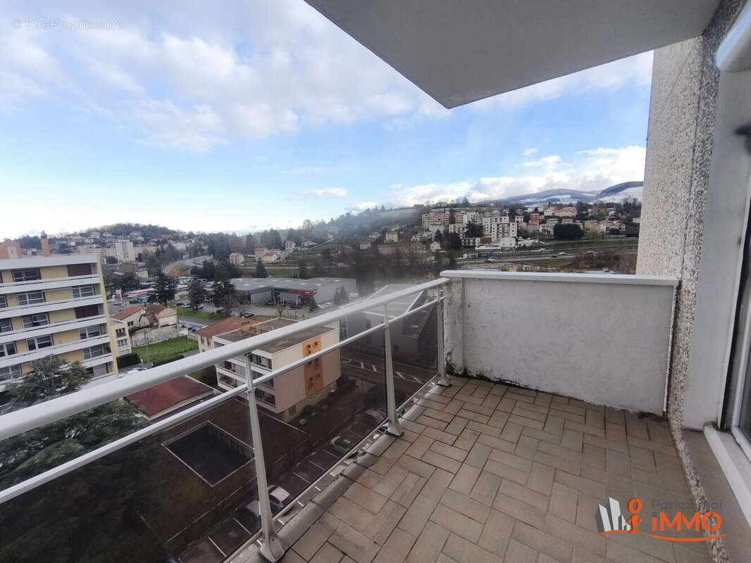 Appartement à SAINT-ETIENNE