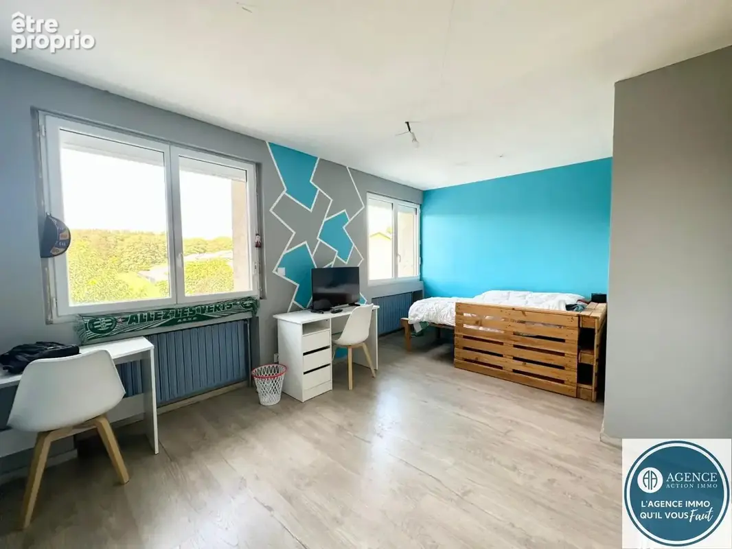 Maison d'habitation, 212 m² sur terrain de 5240 m² - photo 12