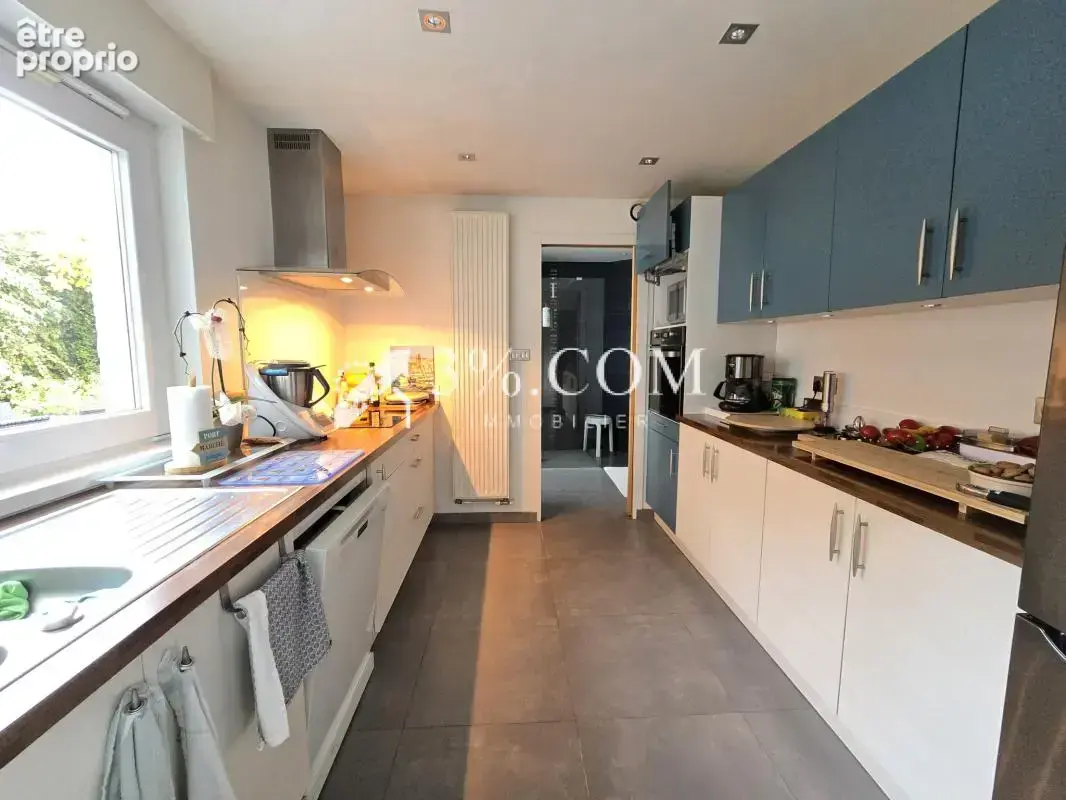 Maison semi-ndividuelle avec 4 chambres, un garage et un gra - photo 11