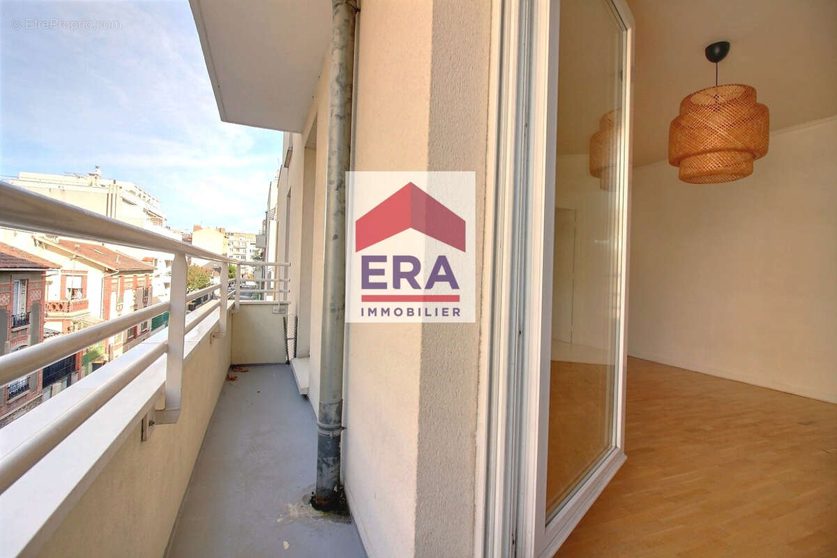 Appartement à SAINT-OUEN