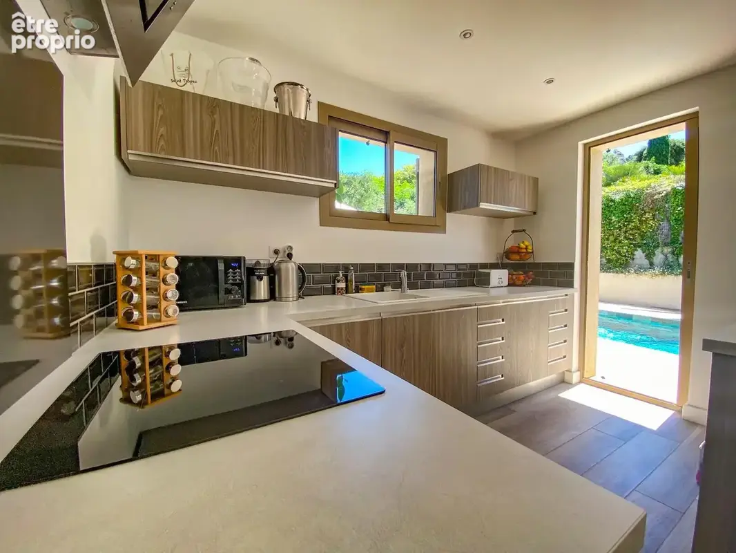 Villa t6 gassin - photo 7