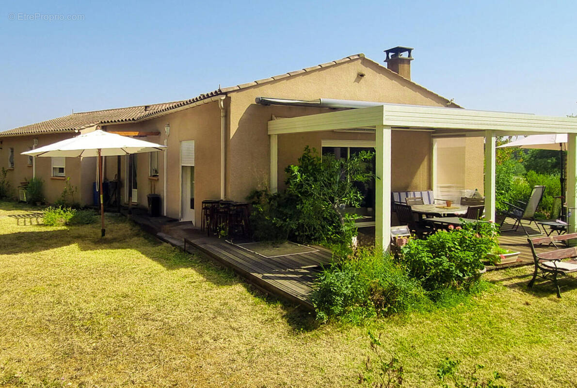 Villa avec vue sur la Montagne Noire, proche Cité de Carcassonne, commerces et nature - photo 4