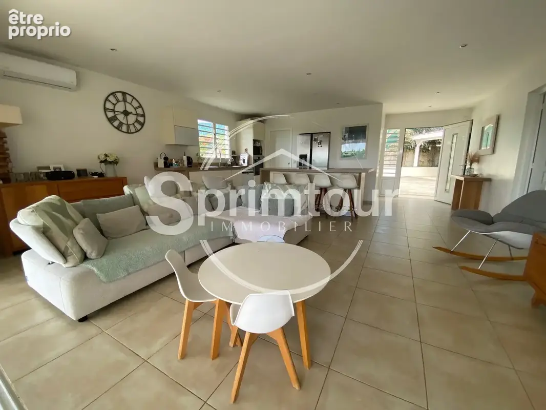 Petit-bourg - villa t4 avec piscine sur terrain de 800 m2 - photo 2