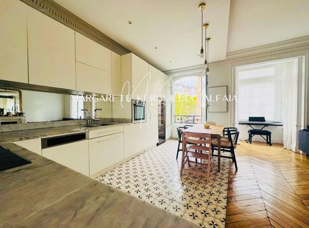 Photo 5 - Appartement à PARIS-17E