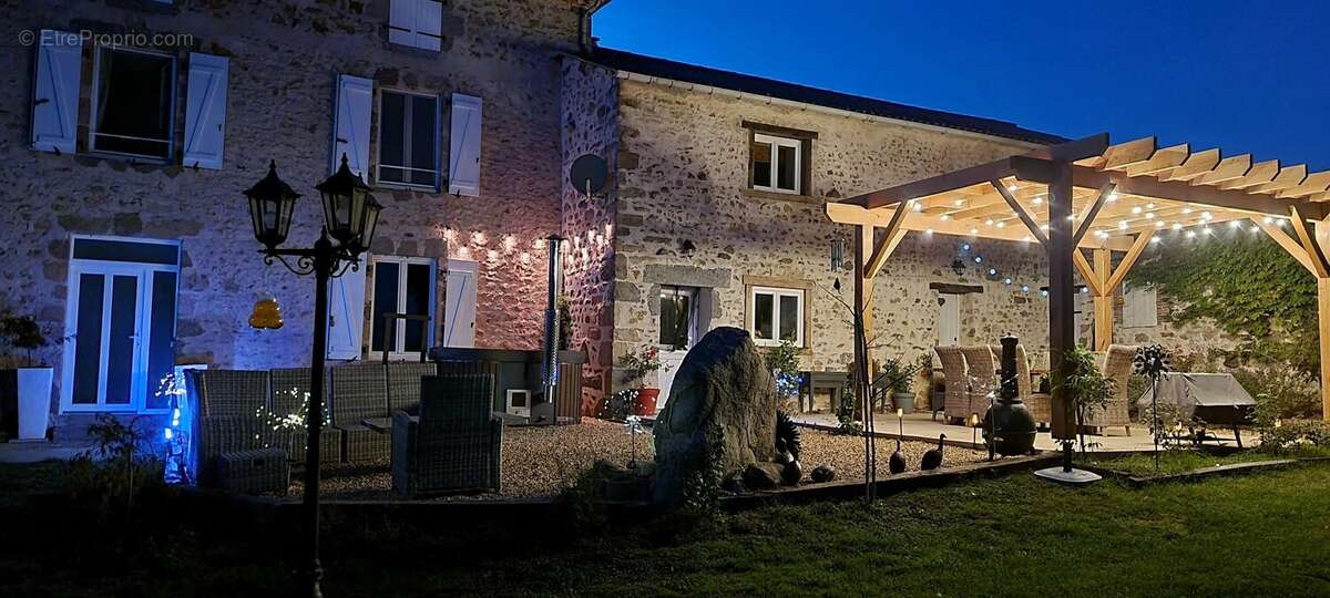 Maison à ORADOUR-SAINT-GENEST