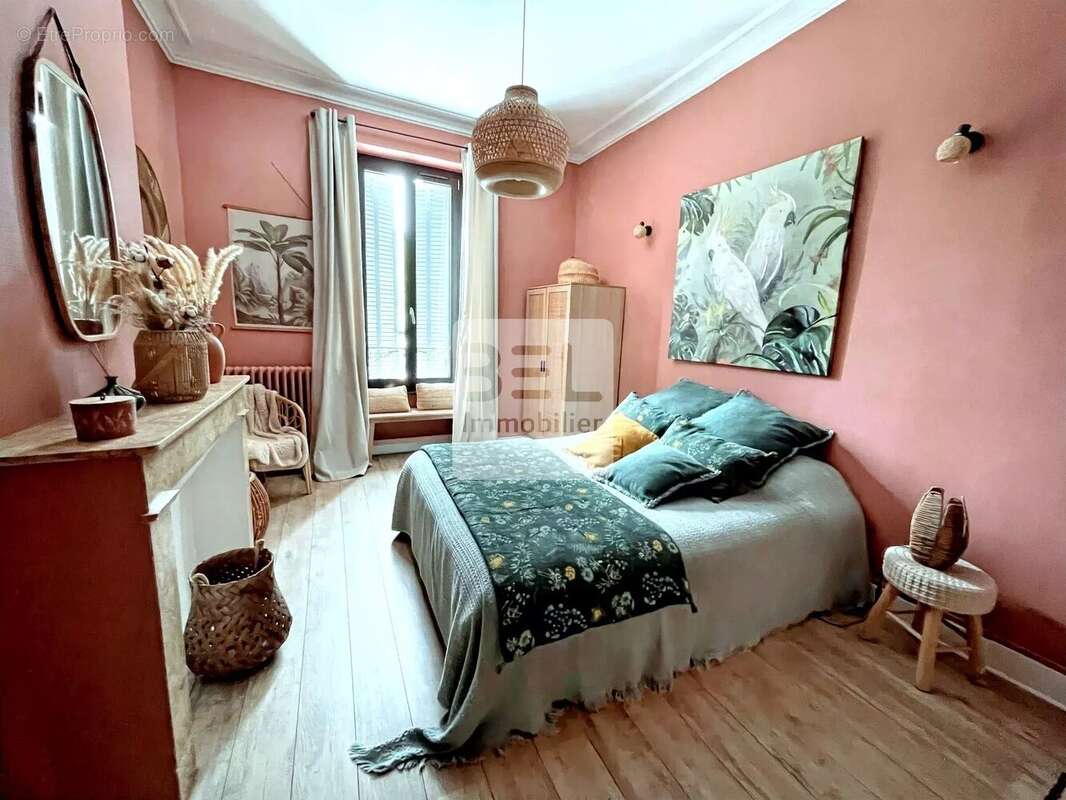 Maison à BAGNOLS-SUR-CEZE