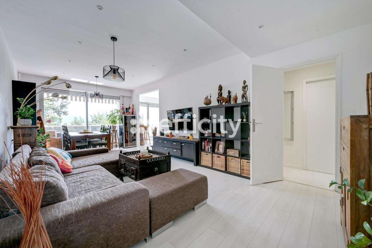 Appartement - photo 2