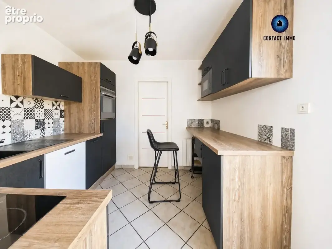 Maison 5 pièces 105 m² à vendre à Saint-Cernin-De-Larche (19600) - photo 3