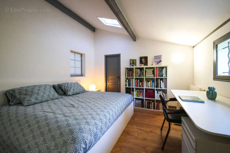 ASCAIN  Superbe maison familiale rénovée avec vue montagne - photo 15