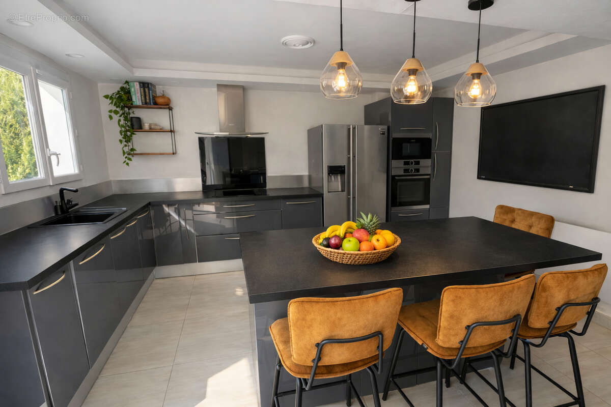Maison  6 pièce(s) 135 m2 - photo 4