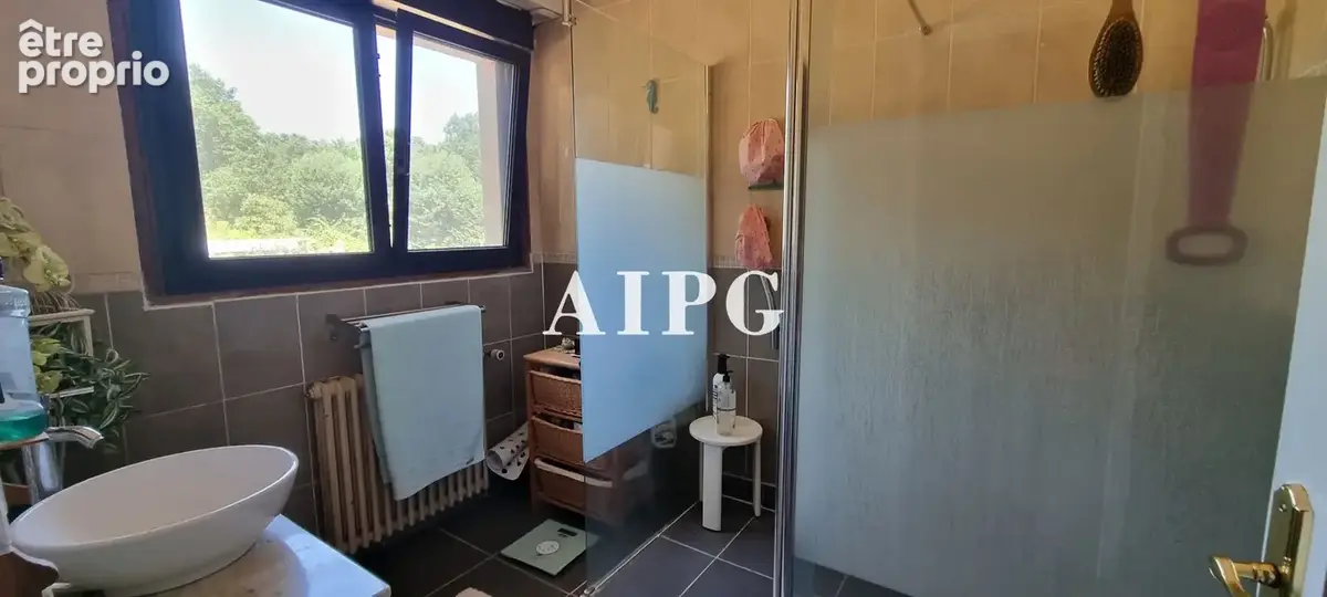 QUINTIN,  belle maison néo-bretonne 238 m² hab à vendre avec 7 chambres . - photo 8