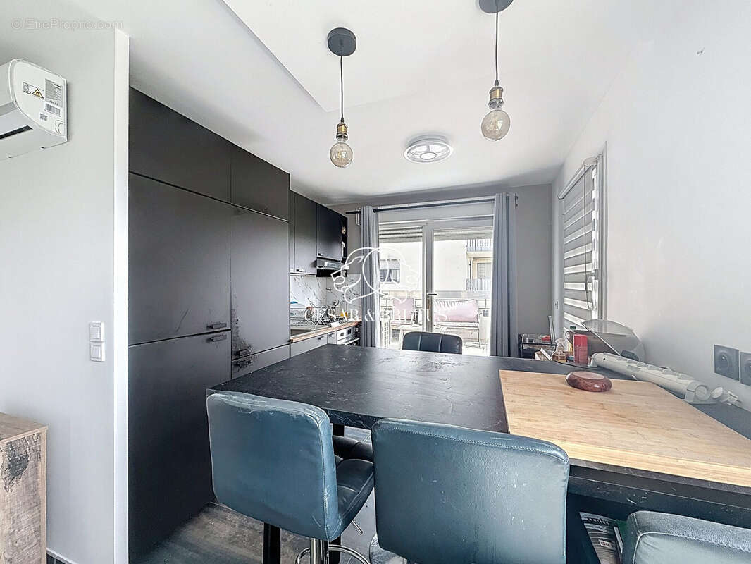 Appartement à LYON-8E