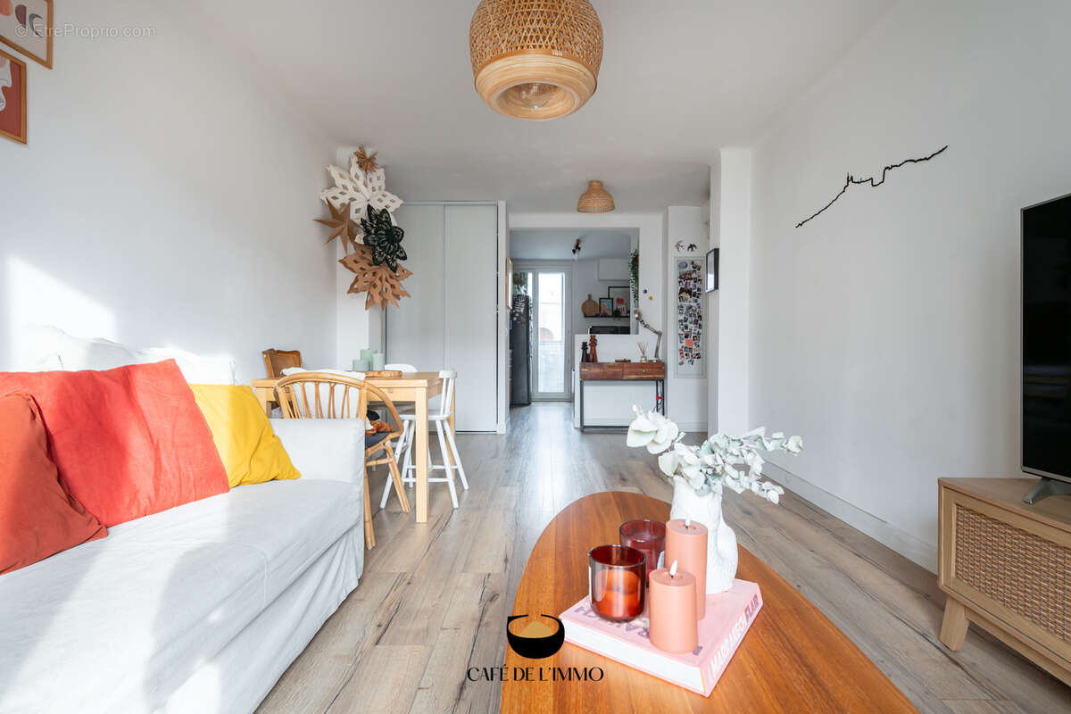 Appartement à MARSEILLE-8E