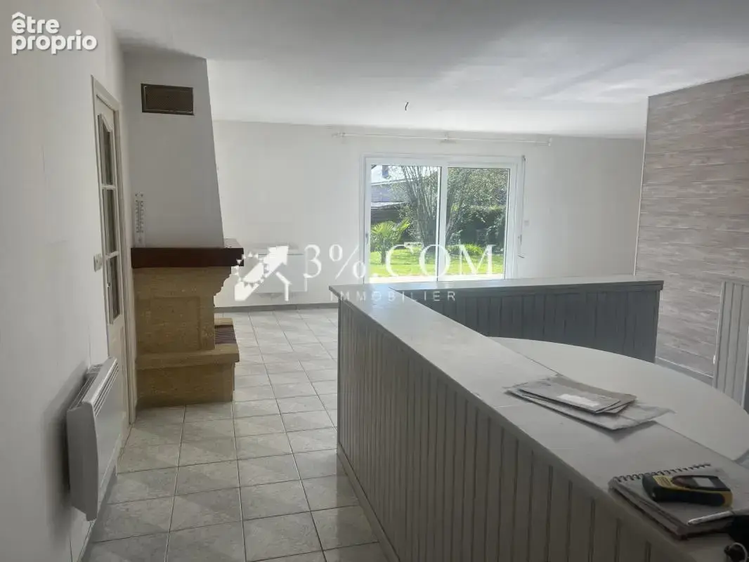 3%. com immobilier à  tercé - photo 6