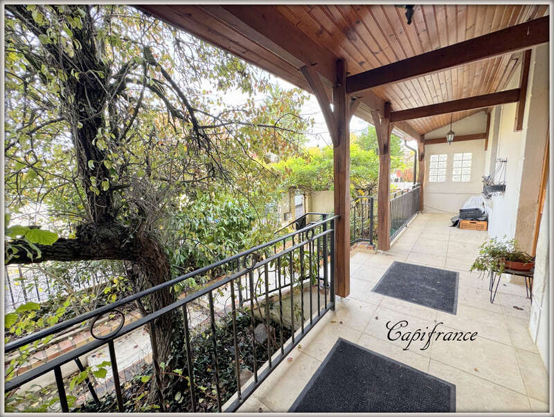 Maison à LES PAVILLONS-SOUS-BOIS