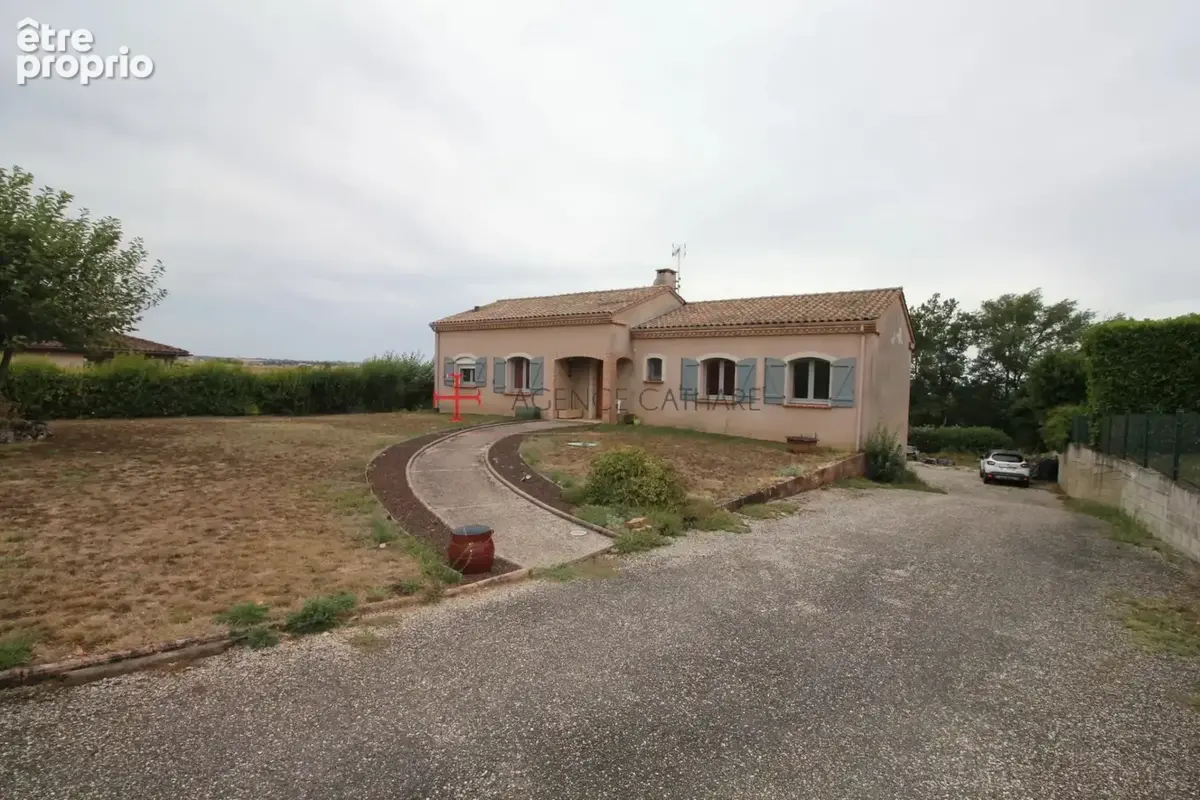 Maison à BELLEGARDE