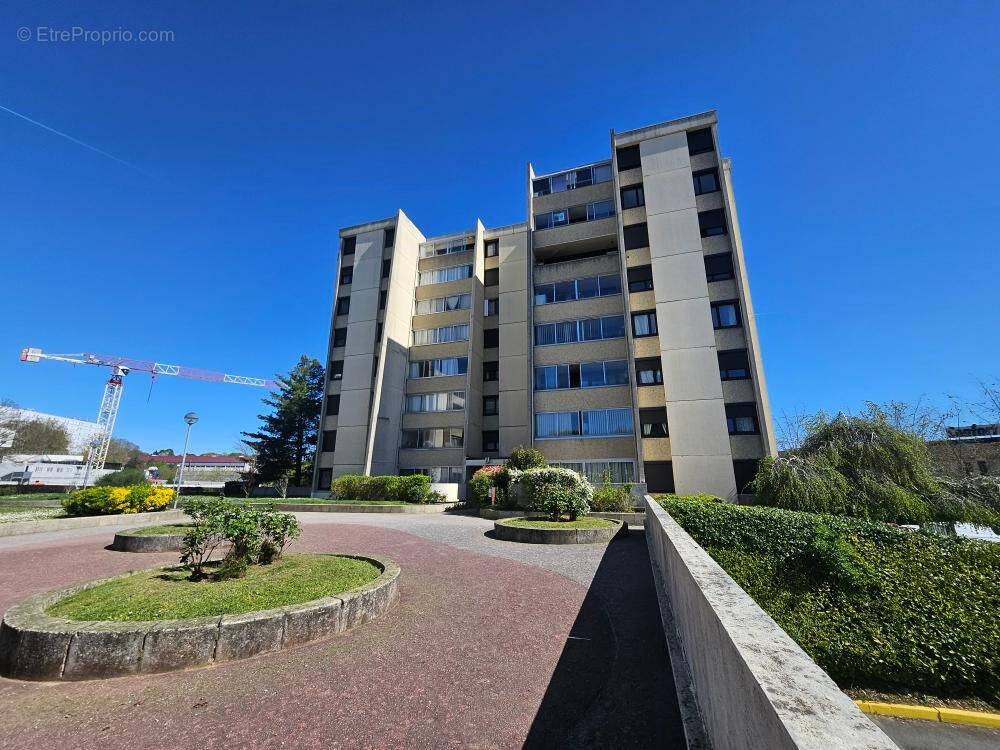 Appartement à VILLIERS-LE-BEL