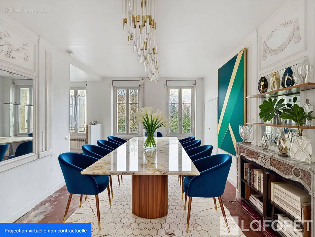 Appartement à COURTHEZON