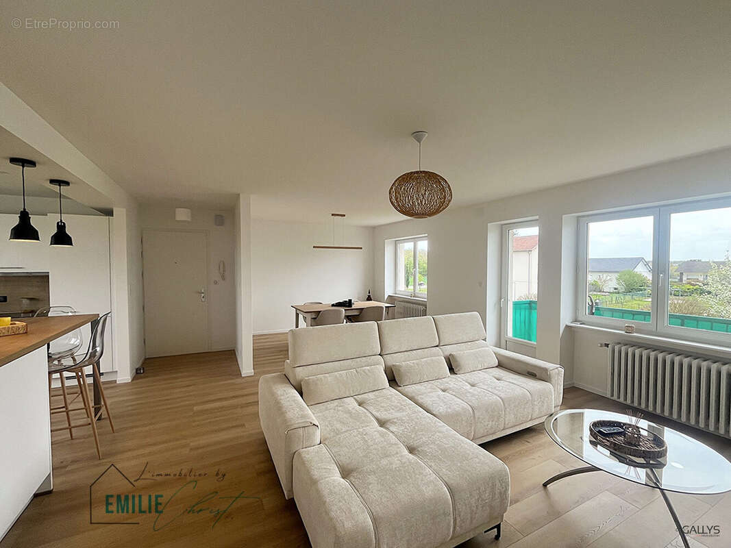 Appartement à BOUSSE