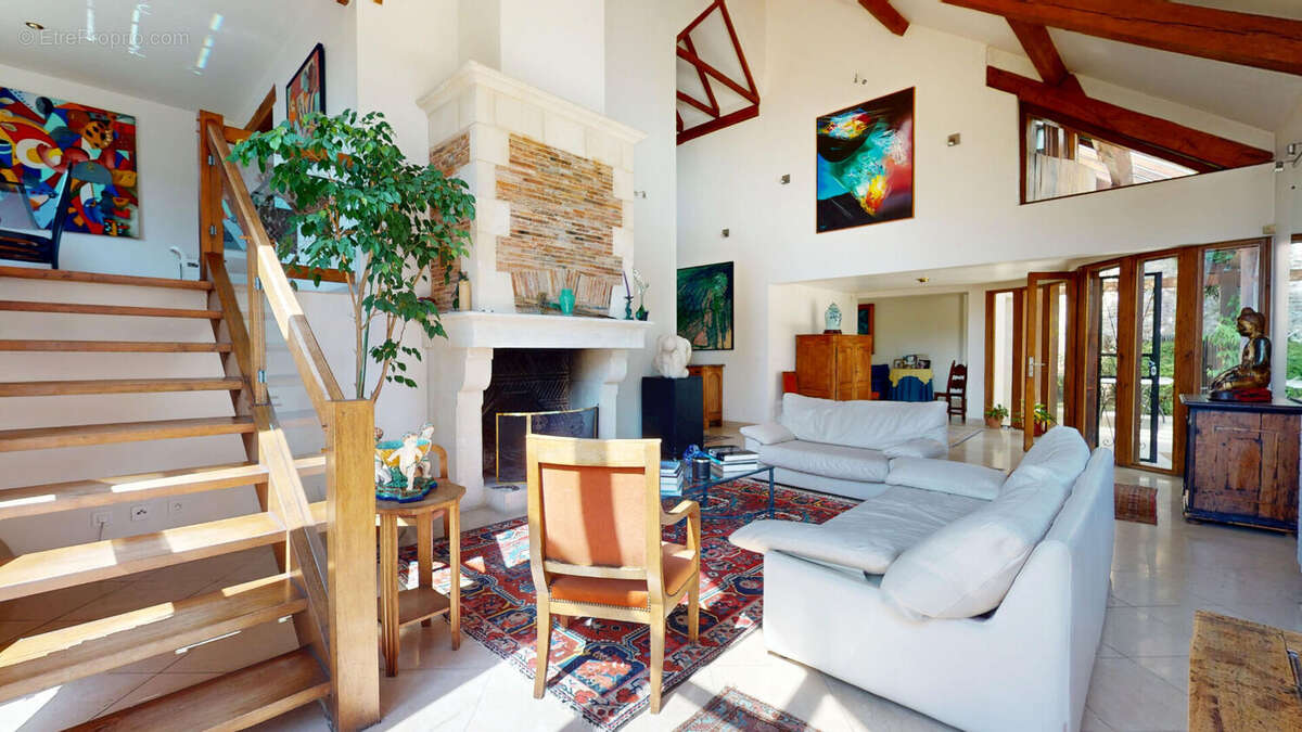 Maison à ENGHIEN-LES-BAINS