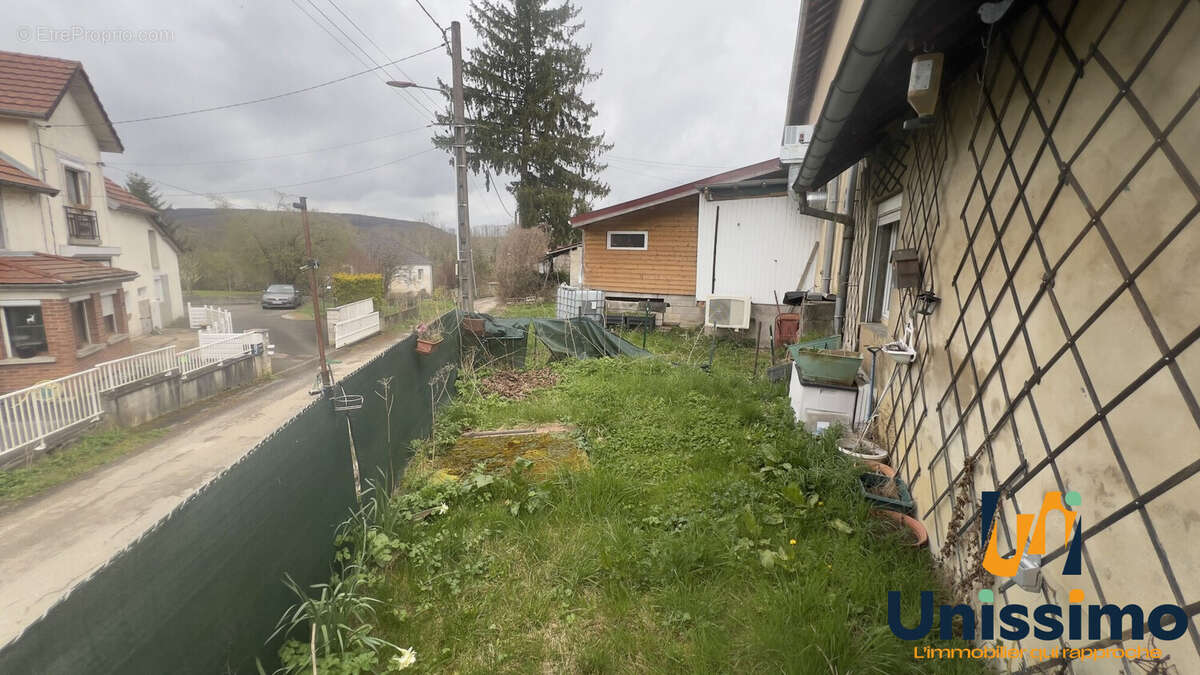 Appartement à L'ISLE-SUR-LE-DOUBS