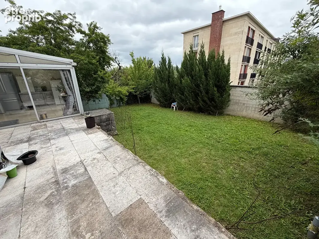 Maison Sarcelles 10 pièce(s) 230 m2 - photo 10