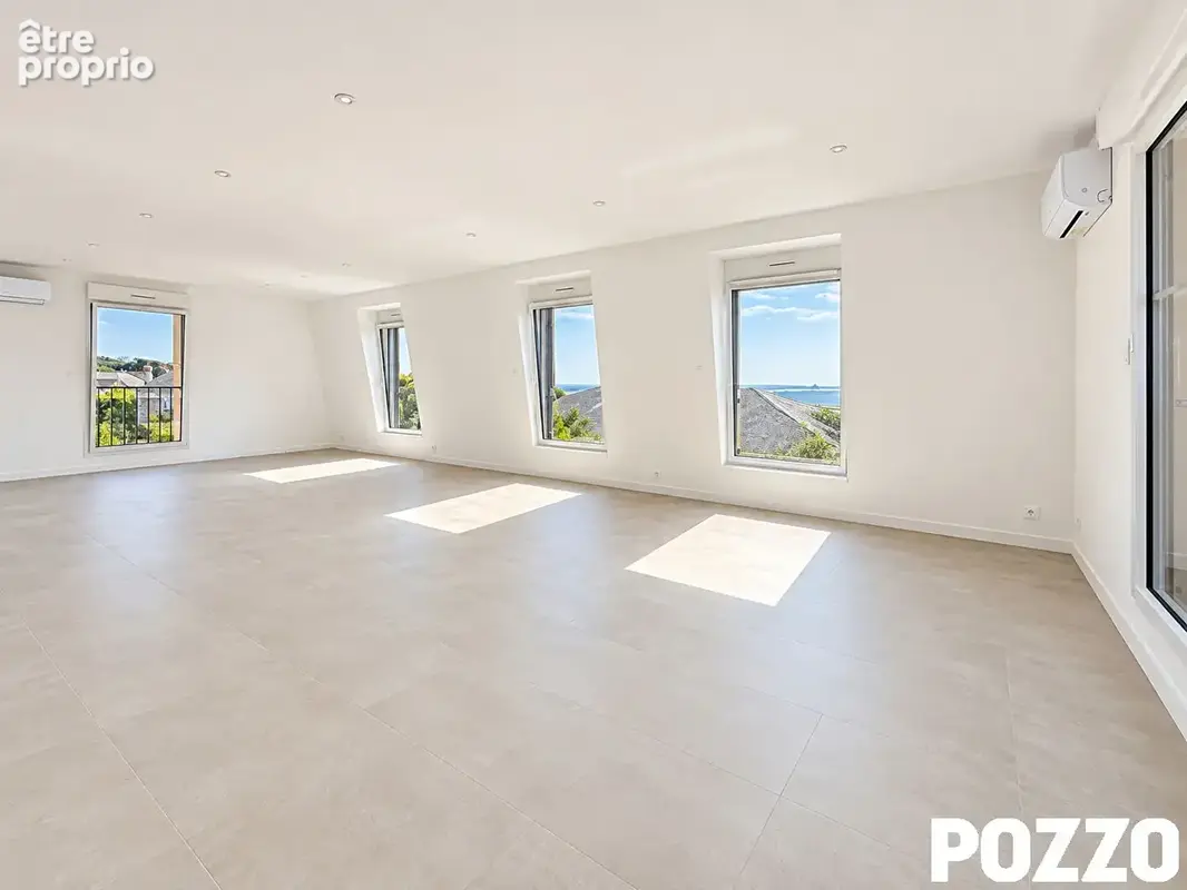 A Vendre - Avranches - Appartement 4 pièce(s) 93,92 m² vue Mont Saint Michel Parking - photo 2
