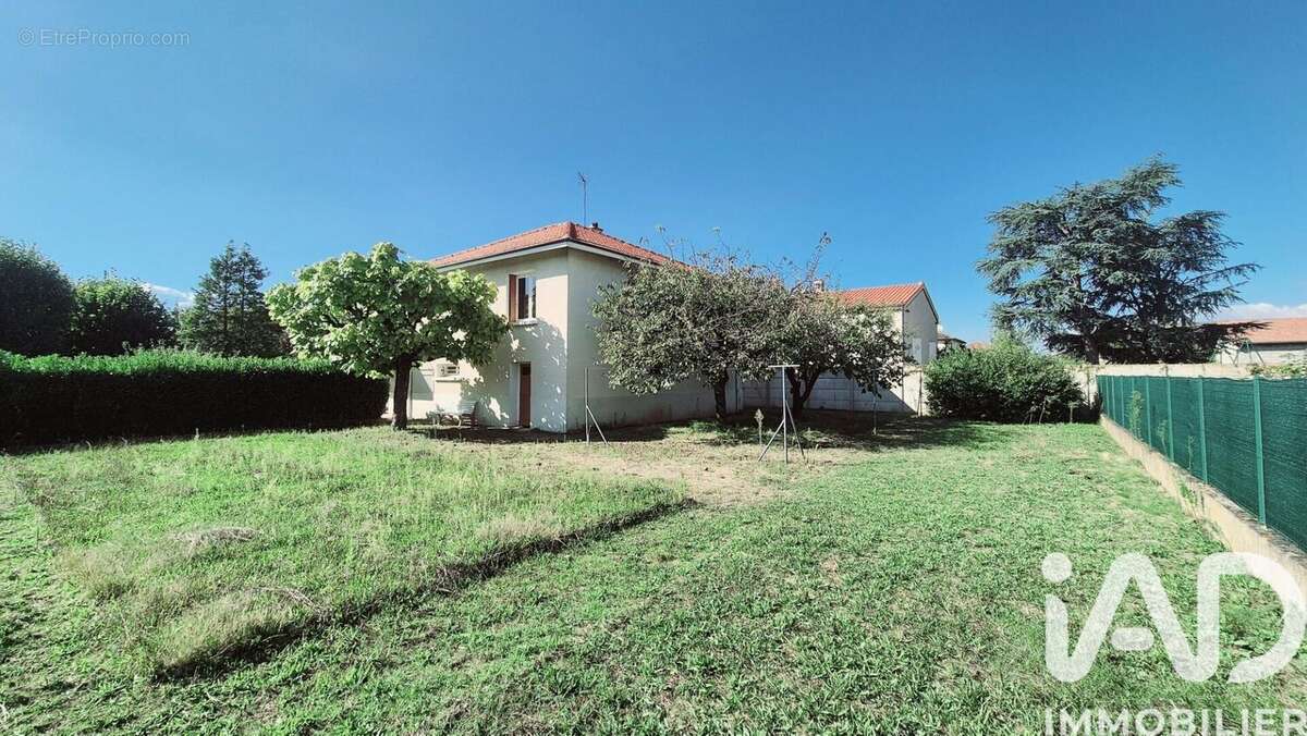 Photo 7 - Maison à MONTROND-LES-BAINS