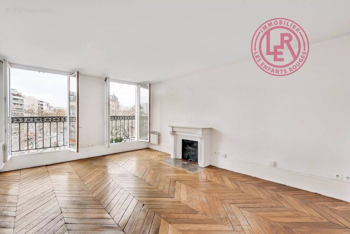 Appartement à PARIS-6E