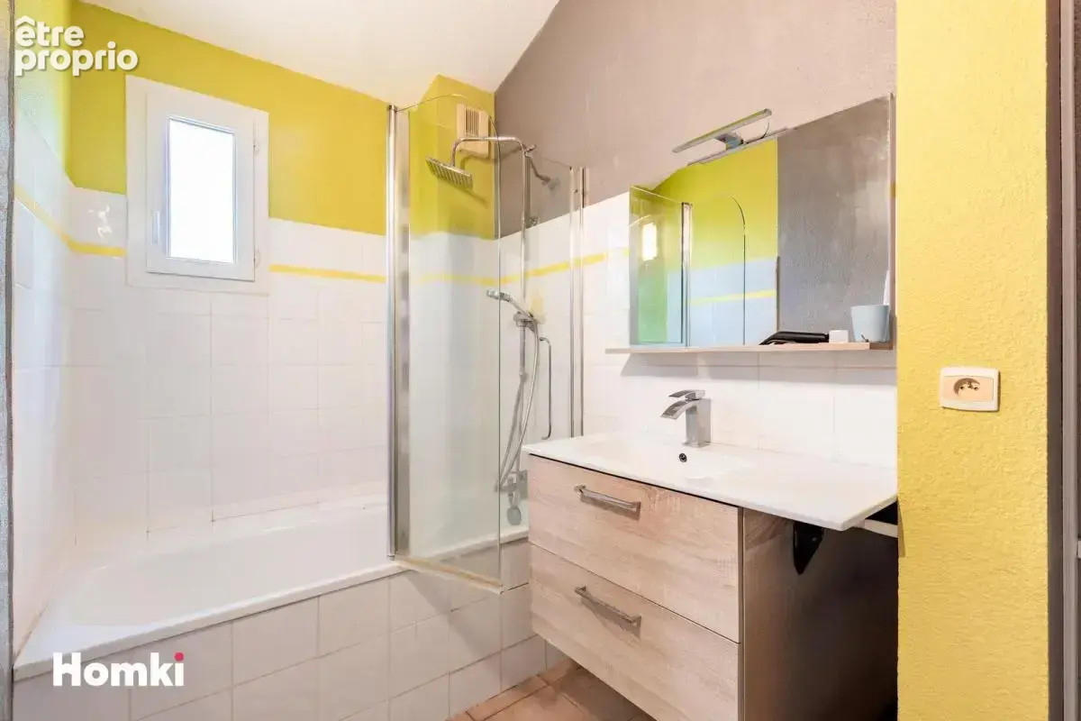 Appartement T3 de 56 m² à Narbonne 11100, Avenue Élie Sermet - photo 10