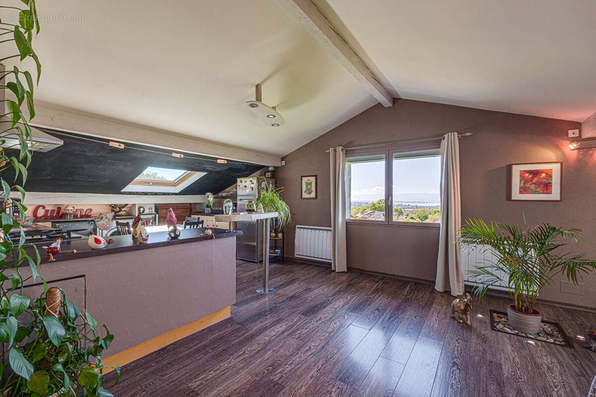 Appartement à MARIN