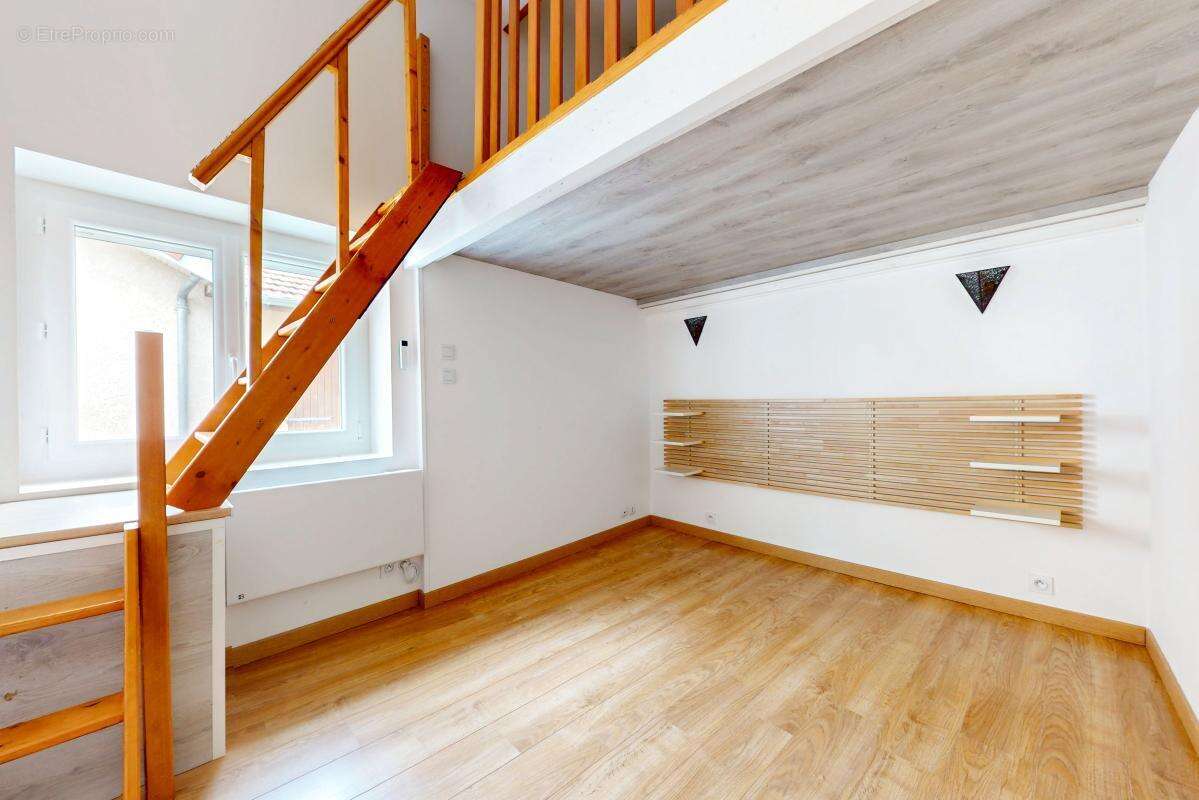 Maison 90 m² à Heyrieux  - photo 8