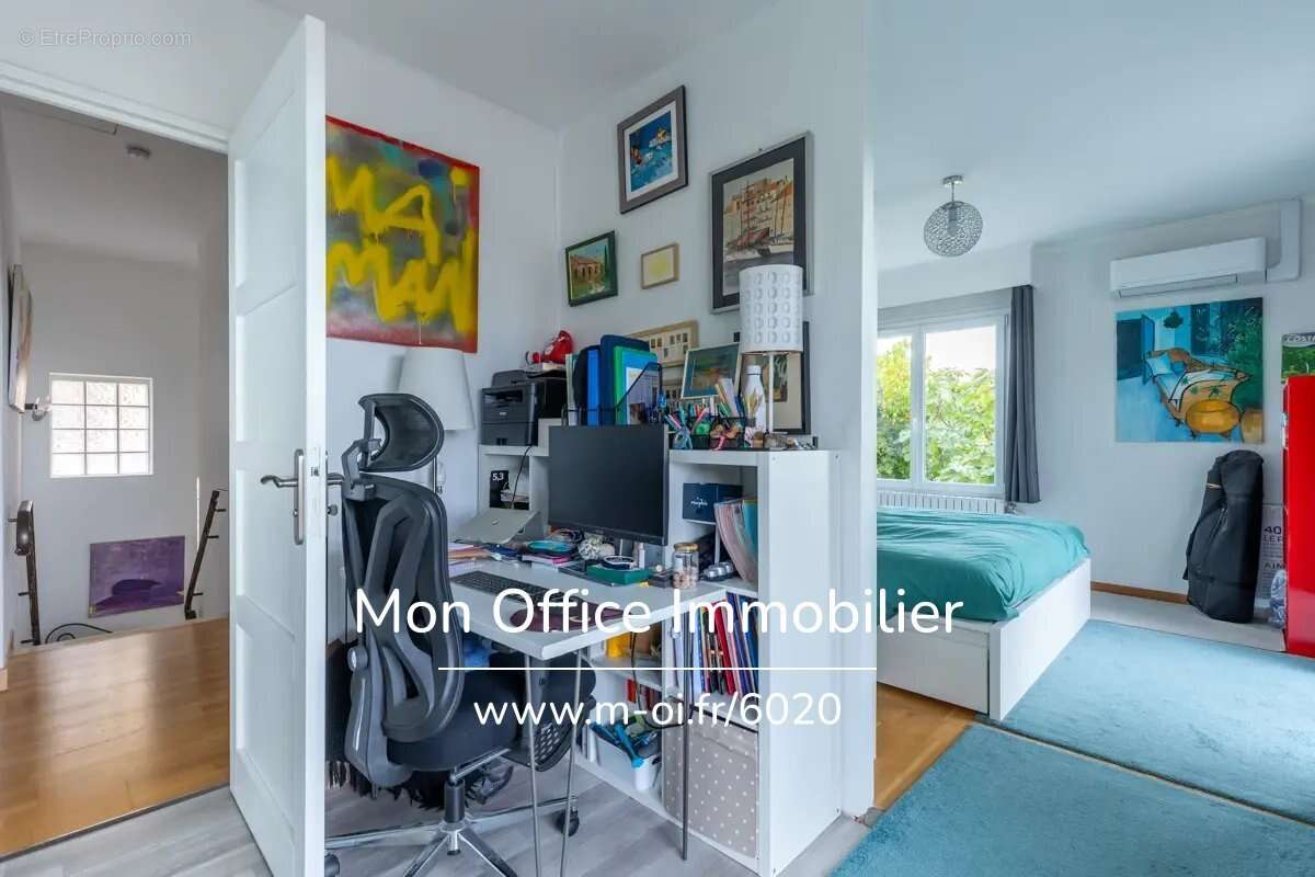 Maison à POURRIERES